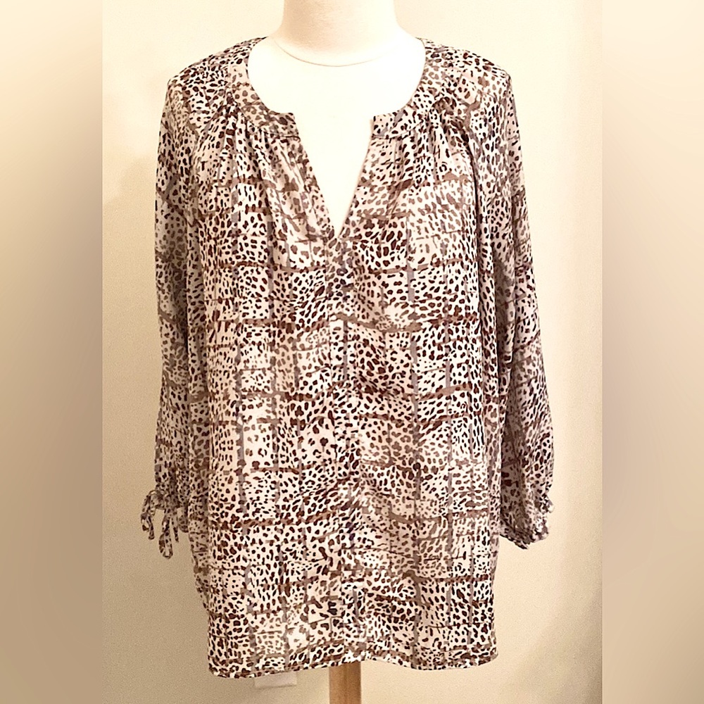 Zac & Rachel Woman Grey Cream Animal Print Split Long Sleeve Tie Blouse Size 2X